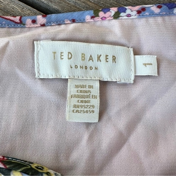 Ted Baker London Kaylahn Ditsy Accordion Pleat Blouse Pink Floral Keyhole Size 4 - Picture 10 of 12